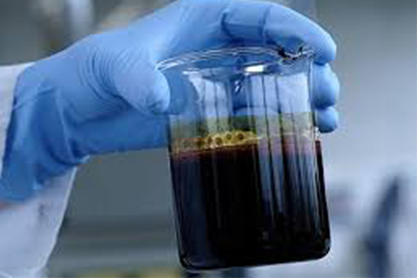 oil from plastic pyrolysis